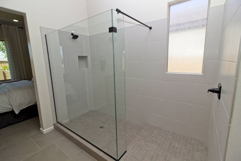 Shower with Sliding Doors